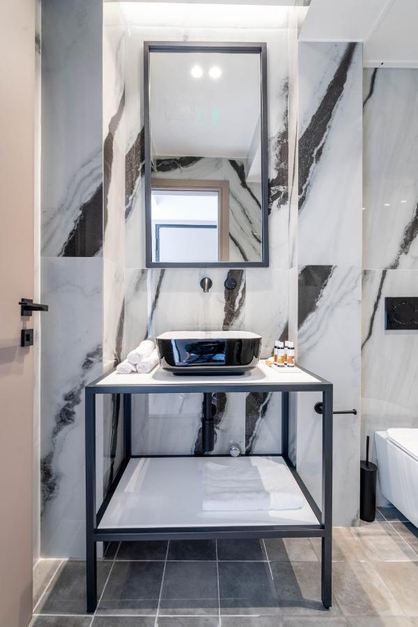 Ermou 40 Suites Афины Экстерьер фото